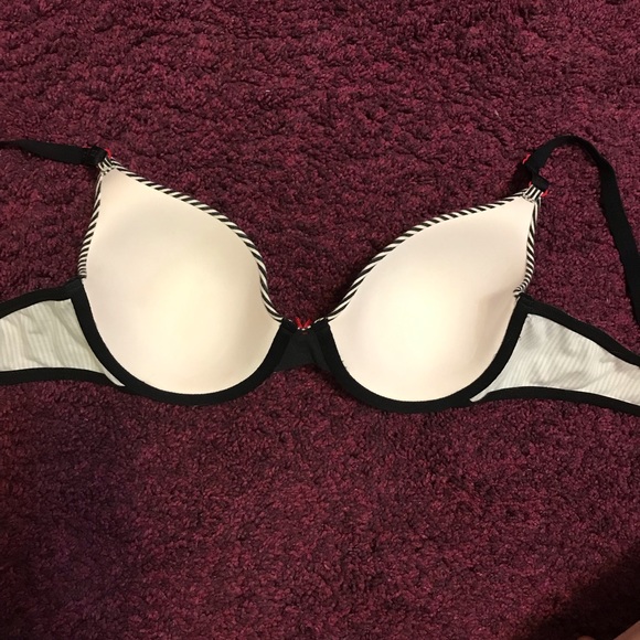 Bra - Picture 2 of 3